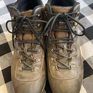 Magellan Hiking Boots 13
